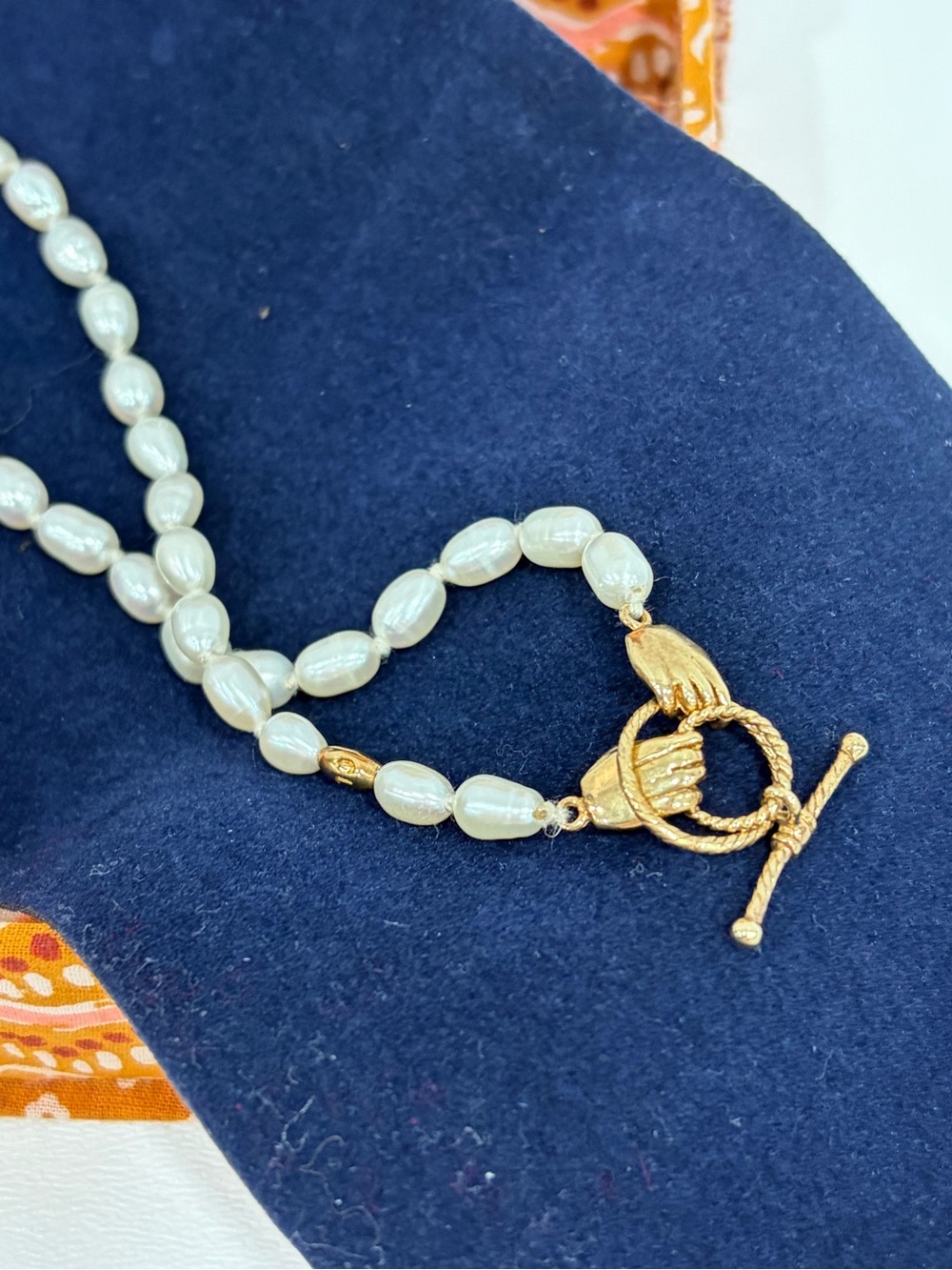 CHAN LUU Elegant Artisan
Freshwater Pearl Necklace with Mano Hand Toggle - Picture 5 of 8